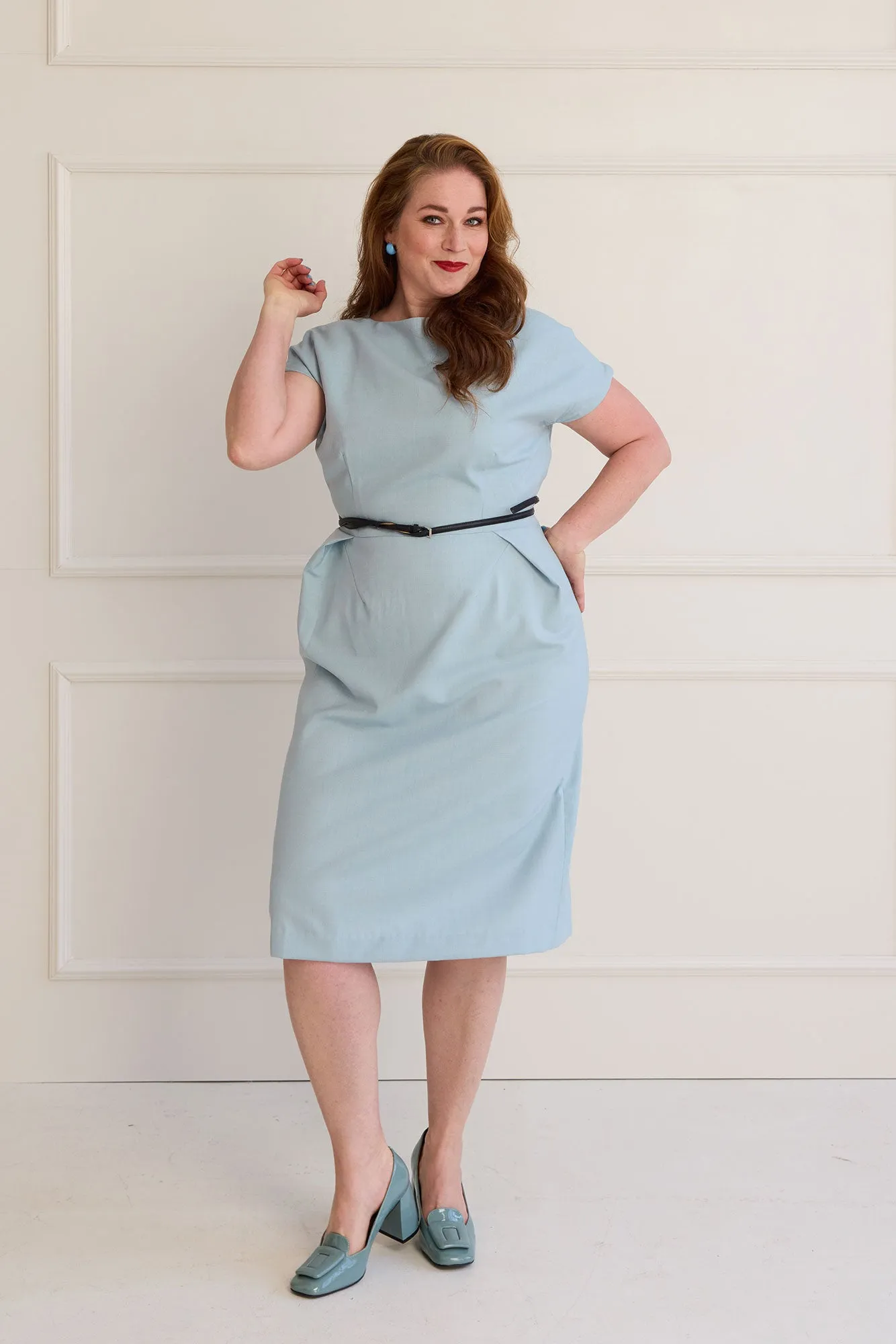 37-4 Waisted dress with overlapping shoulders