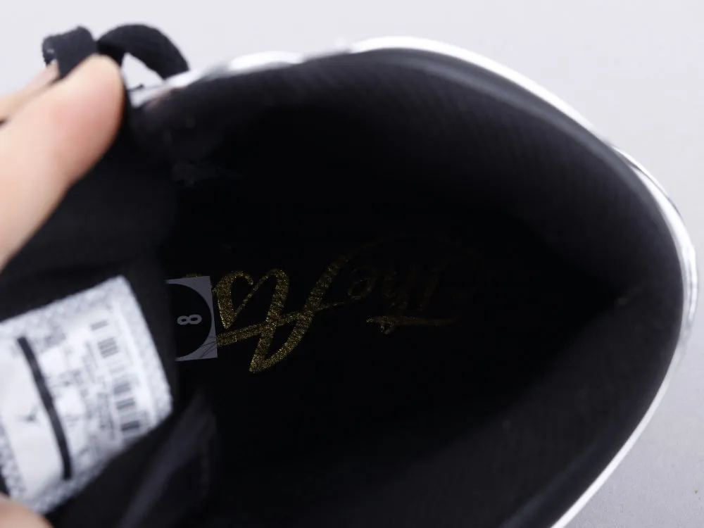 CE - AJ1 Leonard