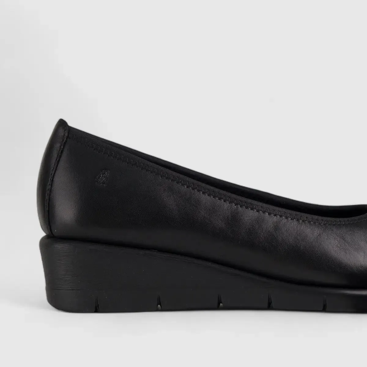 Gracen Comfort Wedge Black 01092