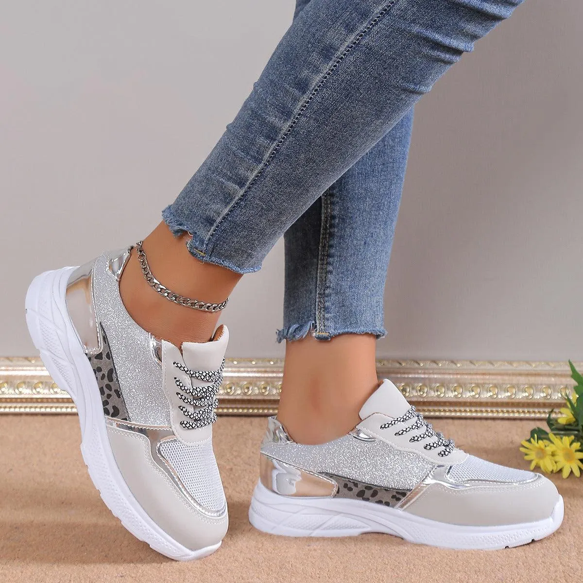 Lace Up Black Sneakers Flat Shoes Fashion Casual Lightweight