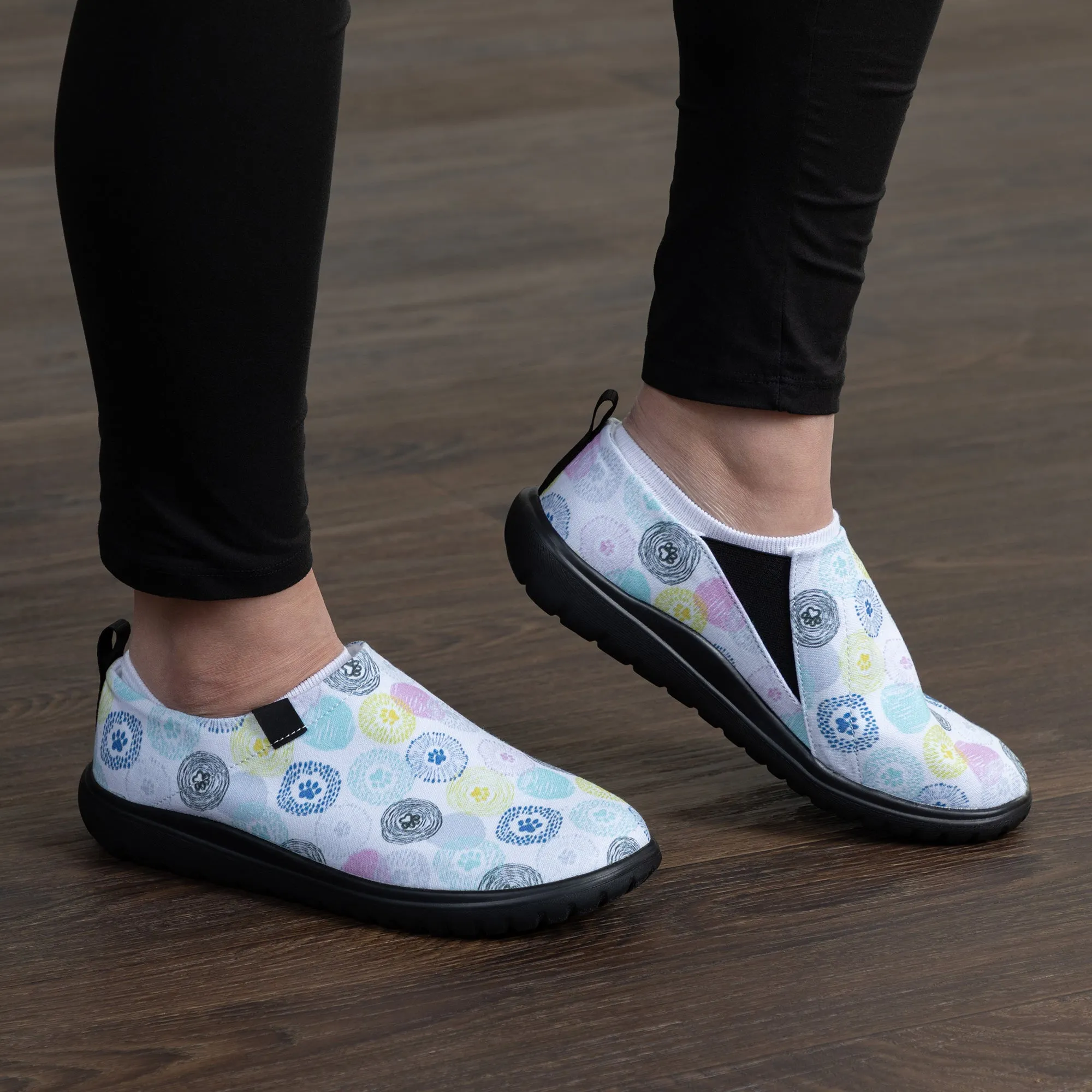 Lightweight Comfort Paw Print Slip-On Canvas Shoes