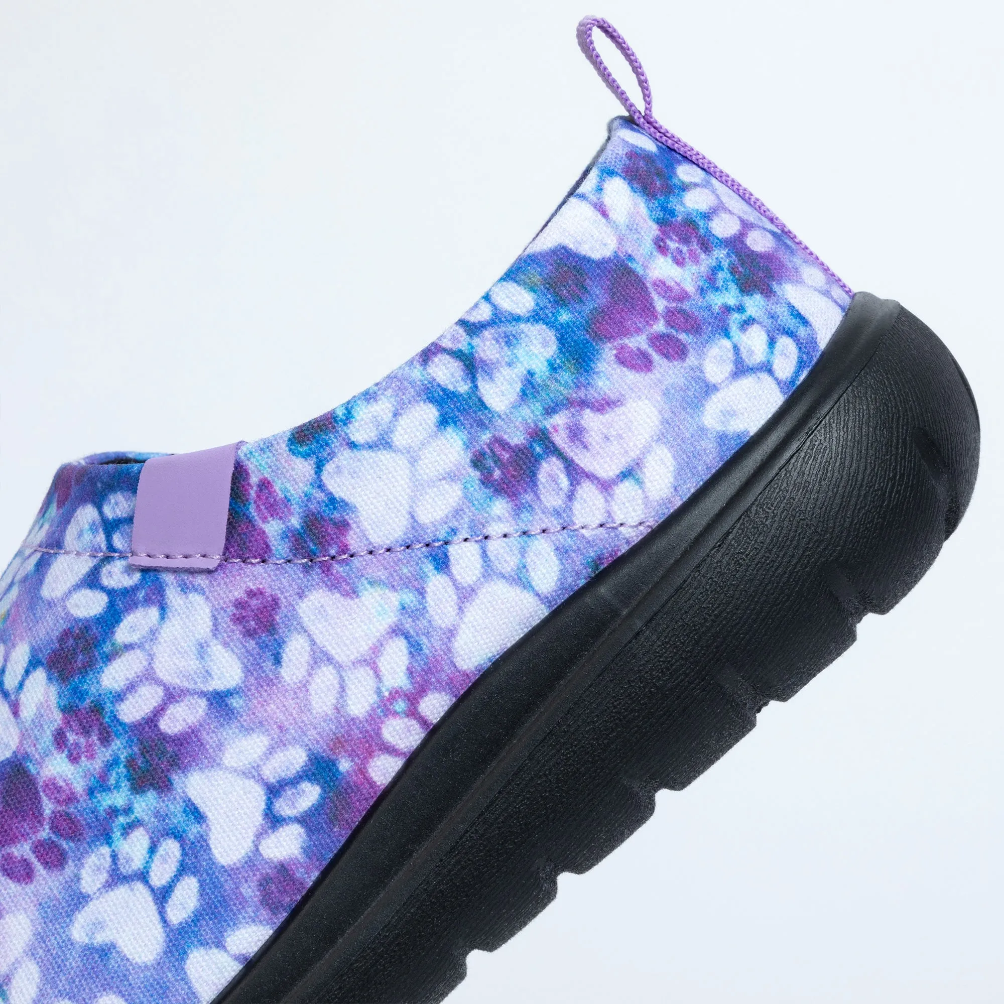 Lightweight Comfort Paw Print Slip-On Canvas Shoes