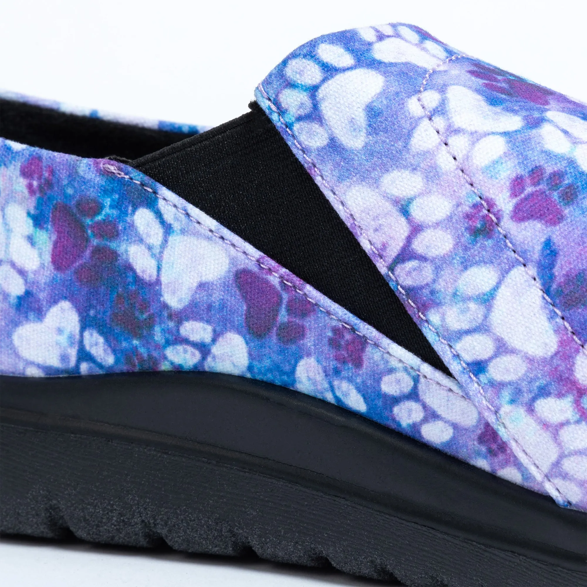 Lightweight Comfort Paw Print Slip-On Canvas Shoes