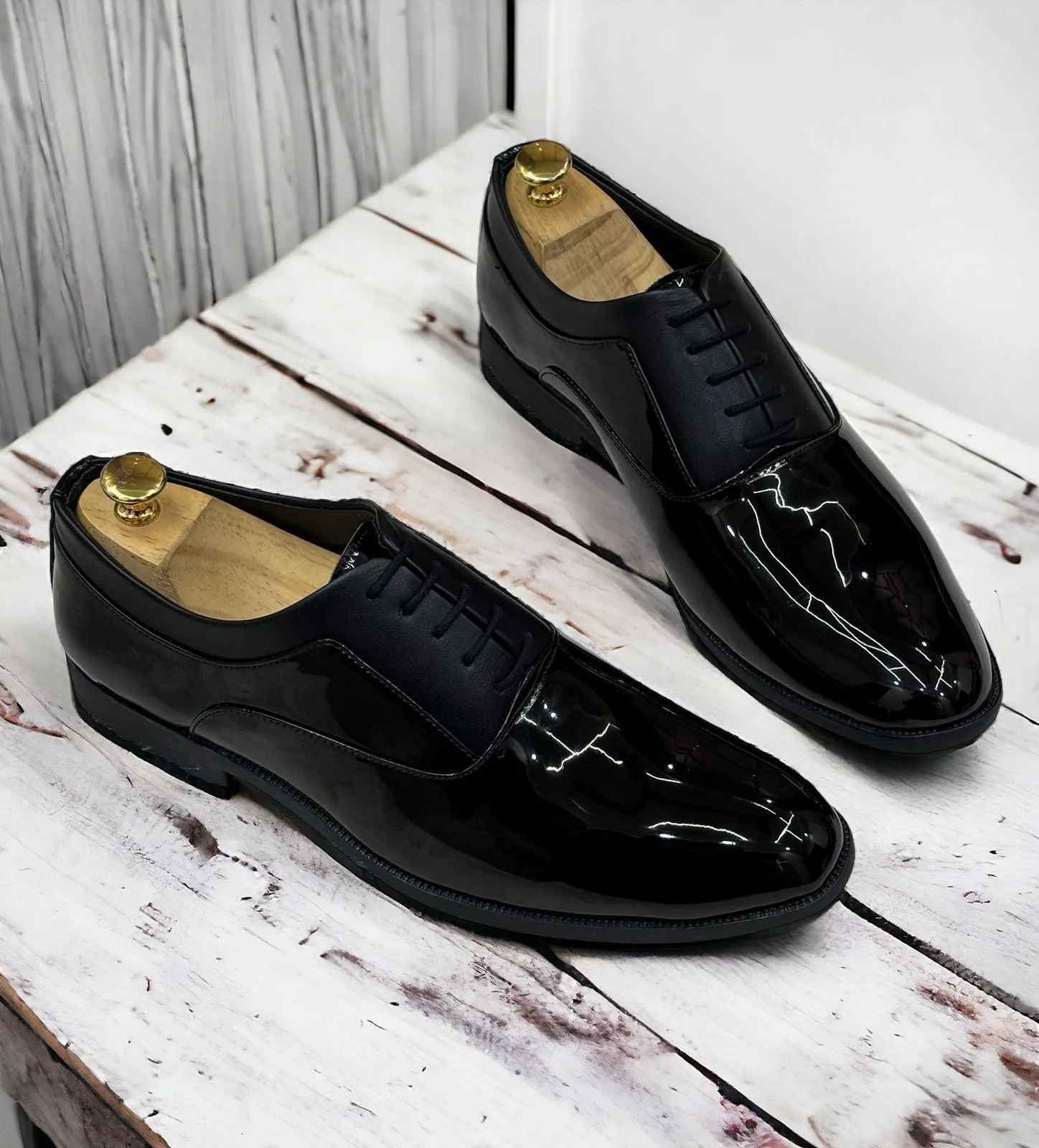 Men's Stylish Fashion Shiny Lace Up Shoes For Party & Formal Wear