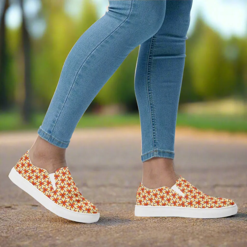 Retro Geometric Ladies Slip on Canvas Shoes - Comfortable for Any Occasion