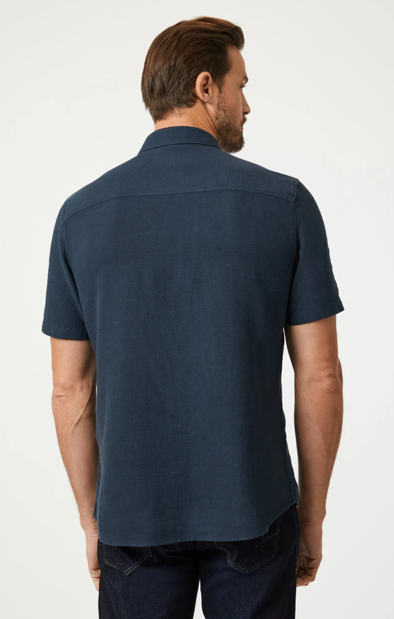 SHORT SLEEVE BUTTON-UP SHIRT IN TOTAL ECLIPSE