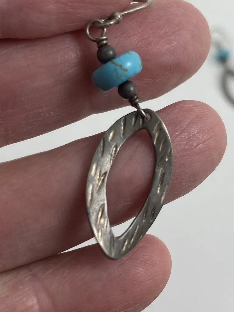 Silpada ? Sterling Silver Dangle Oval Tear Drop Turquoise Bead /r