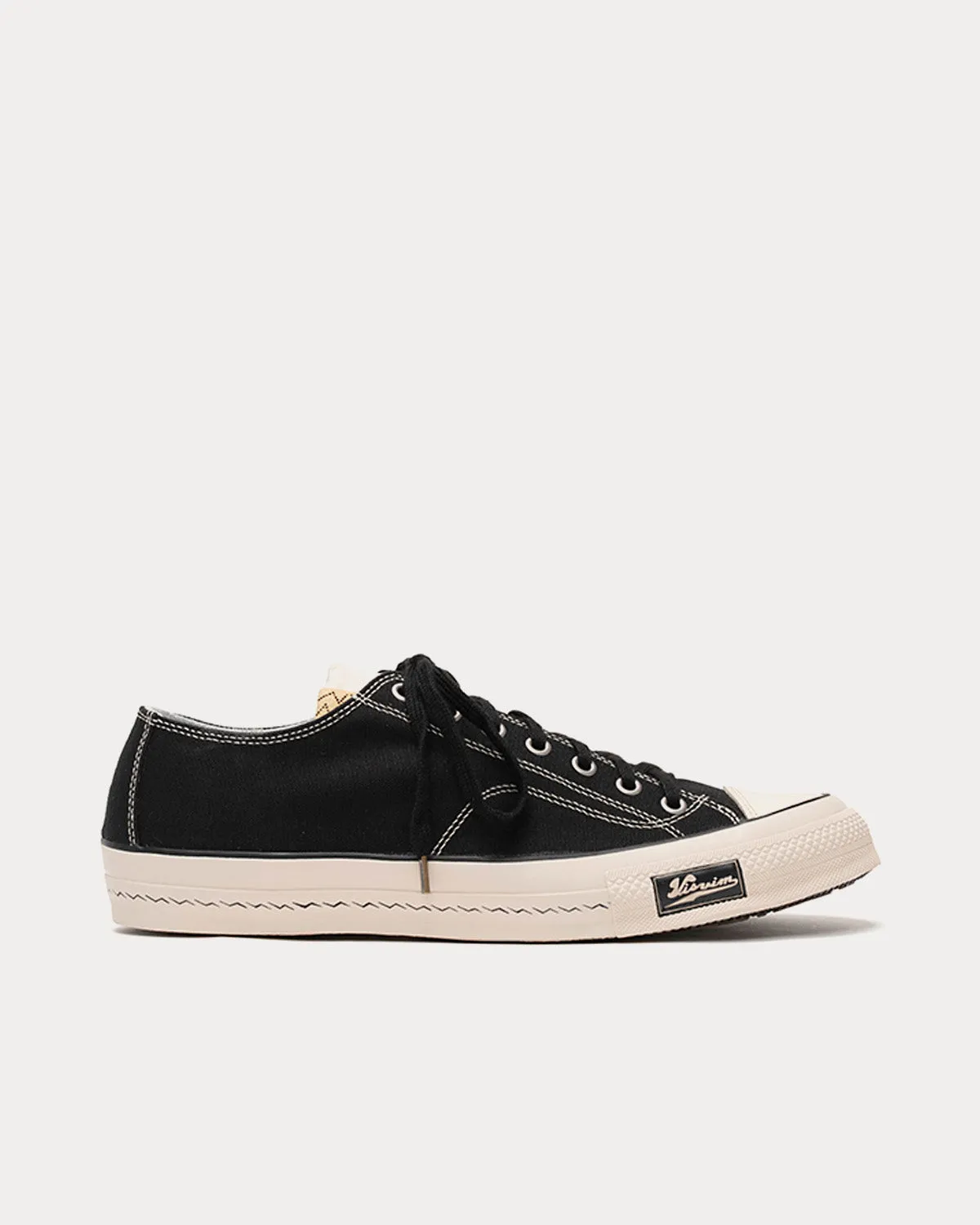 Skagway Lo Canvas Black Low Top Sneakers