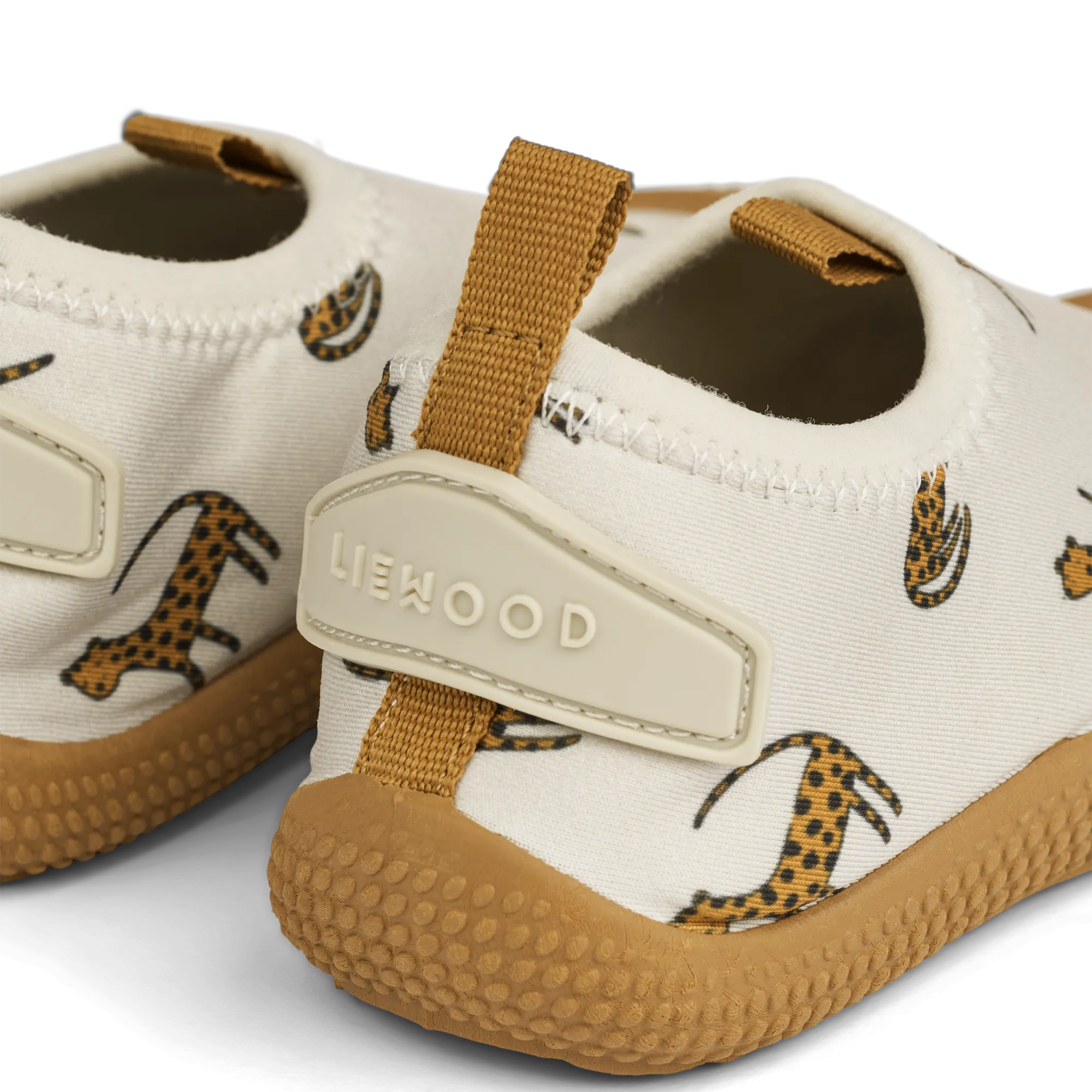 Sonja Leopards Swim Beach Sea Shoes (Sandy)