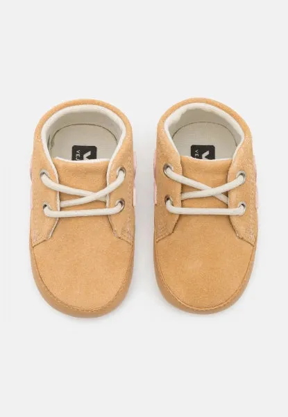 Veja / Baby Suede / Desert Petale