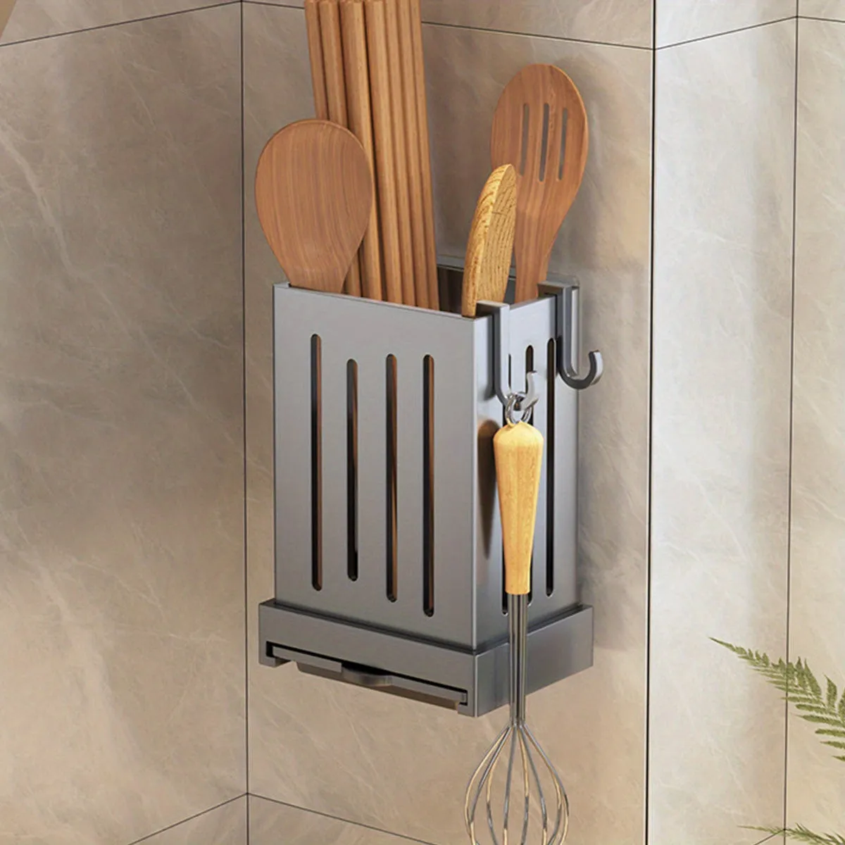 Versatile Kitchen Utensil Holder  Spacesaving Organizer for Cutlery